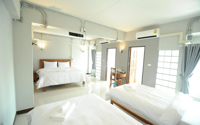 Nanya Hotel Chiang Mai