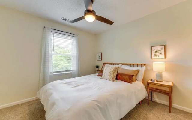 Pet-Friendly Lake Norman Retreat