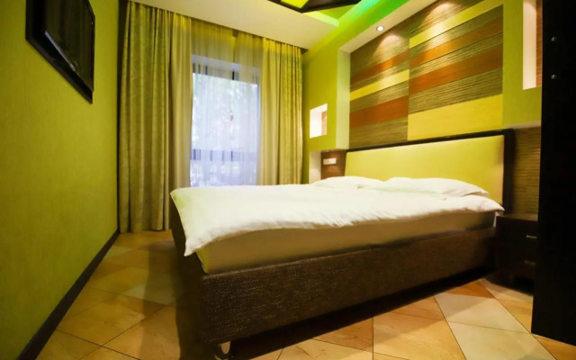 Prestige Hotel