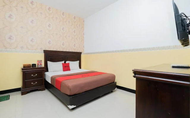 RedDoorz near Taman Krida Budaya Malang