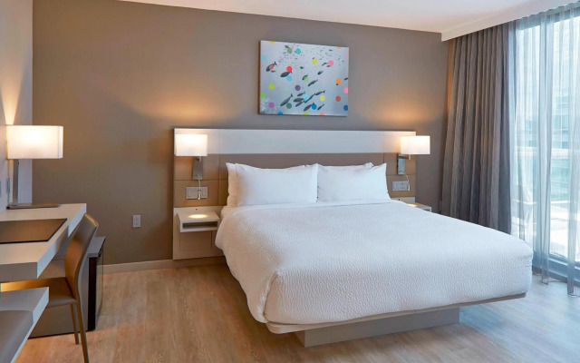 AC Hotel by Marriott Miami Beach