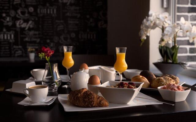 Grand Petit Hotel ex Shato Gesson