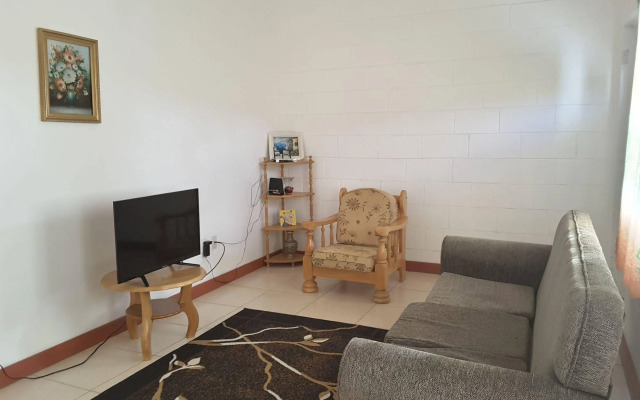 Date Palms Apartments
