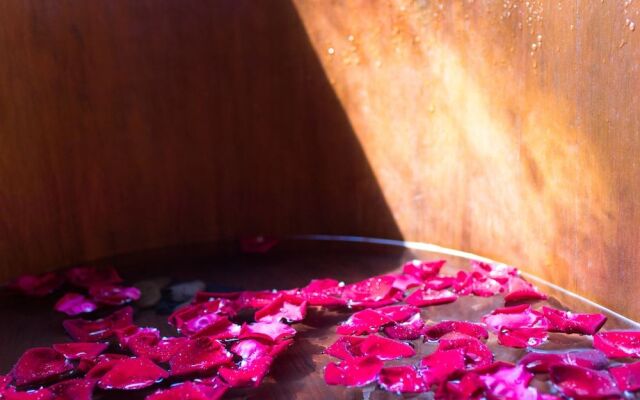 E-Outfitting Valley Resort