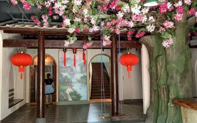 Guiyuan Tianqiaoshe Smart Hotel (Wenchang Middle School)