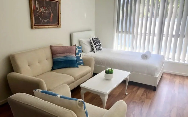Apartment Stay Close to Surfers Paradise
