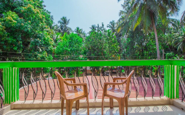 OYO 14484 Home 2BHK With Balcony Utorda Beach