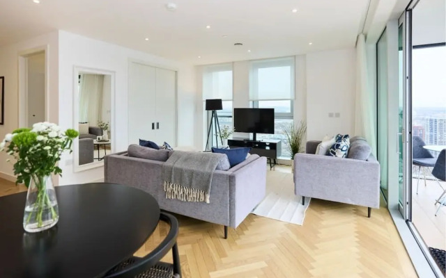 The Southwark Heights -modern 3-bedroom Flat With City Views