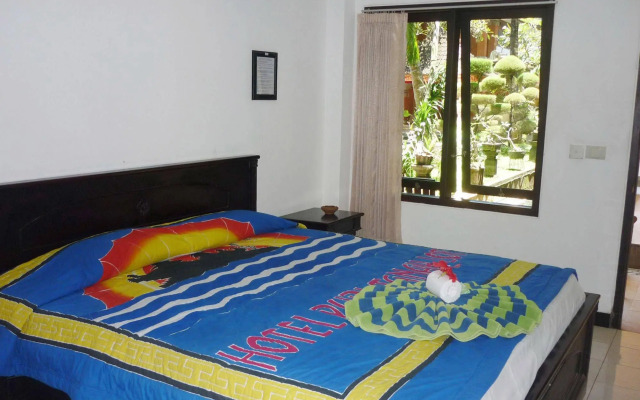 Hotel Puri Tanah Lot