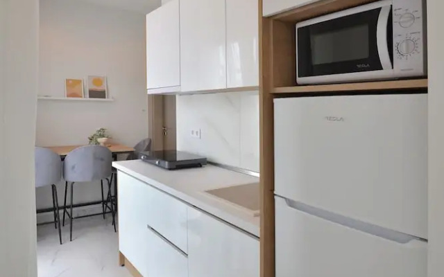 Irida Apartments