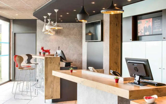 Ibis Montceau Les Mines