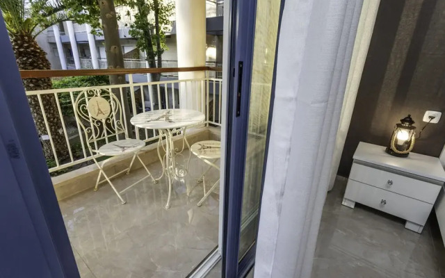 YalaRent Royal Park Resort Complex Apartments