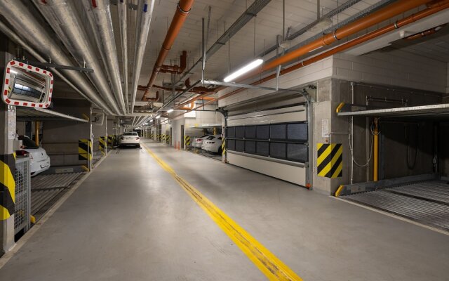 Modern Apartment With Parking by Renters