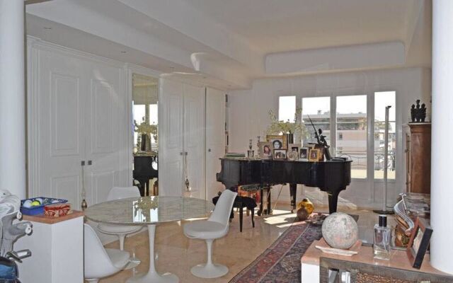 Apartment With 2 Bedrooms in Cannes, With Wonderful sea View, Terrace