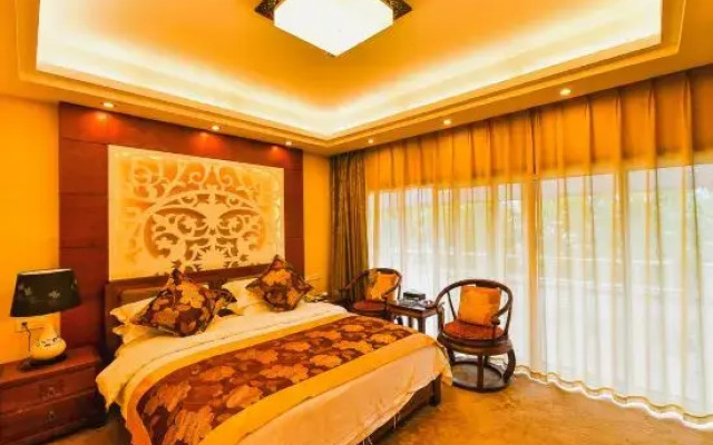 Longquan Hotel