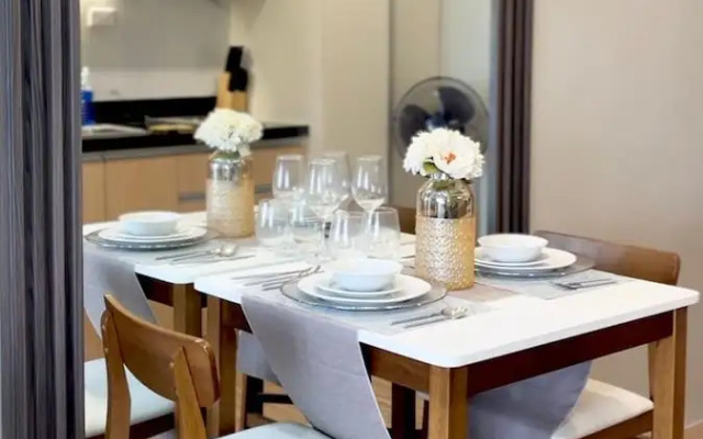 Room-elegant Studio in Saint Dominique