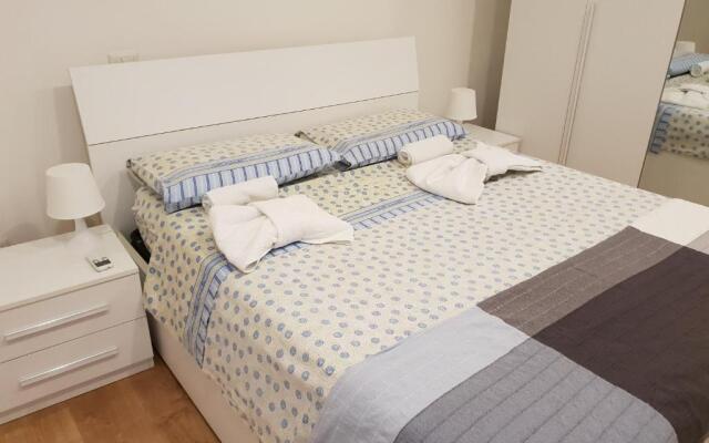 Fontana Grande Apartment