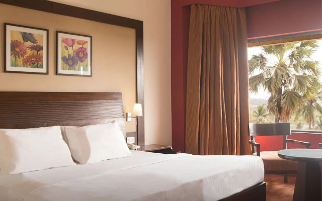 The Retreat Hotel & Convention Centre