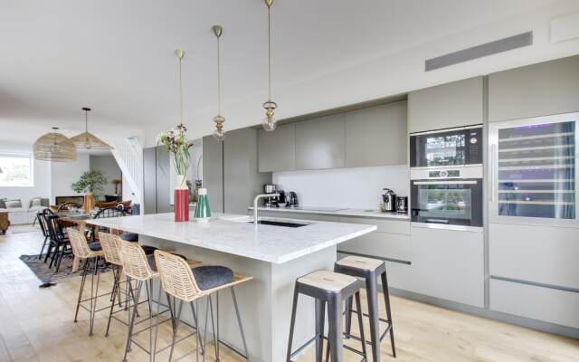 L'entre Deux Mers - Belle Maison 10 Personnes