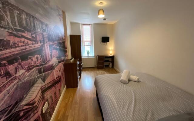 Amazing 8 bedroom apartment
