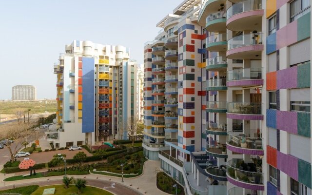 Stav Rentals Tel Aviv Sea View Apartment