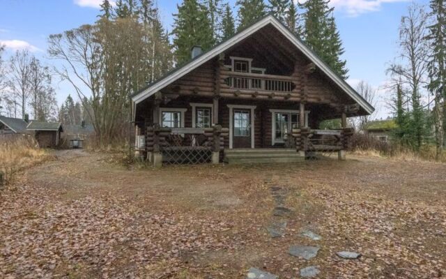 Holiday Home Kärkimökki