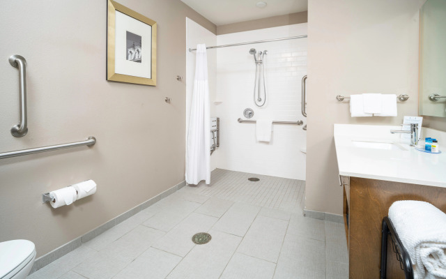 Staybridge Suites Summerville by IHG