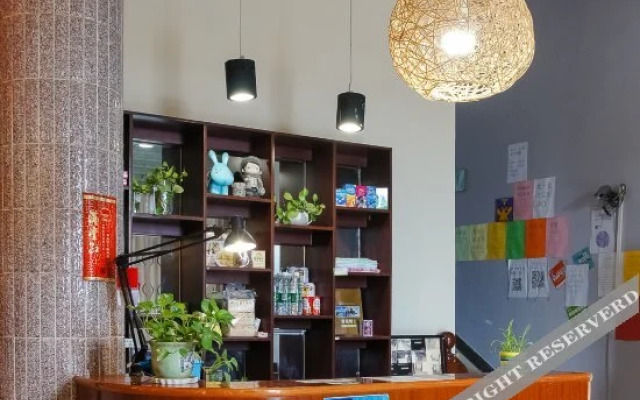 Snail Hostel