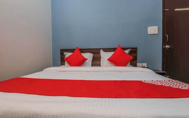 OYO 14911 New Airport Residency