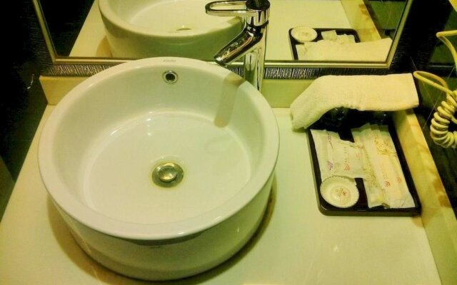 欢腾商务宾馆(南京江宁上元大街万达广场店)