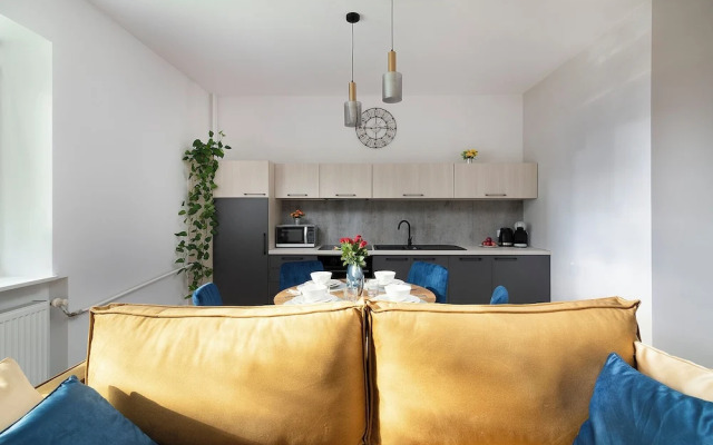 EASY RENT Apartments- KOSMOS
