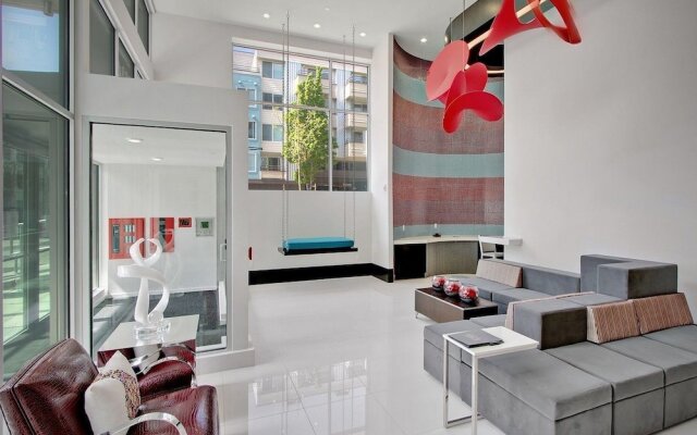 Belltown Pike Place Suites by Luxe Hubs