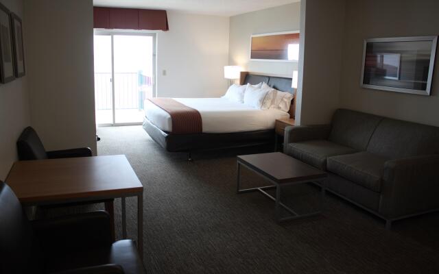 Holiday Inn Express Munising-Lakeview by IHG