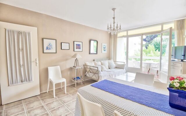 Edelweiss Private Apartment Terrace