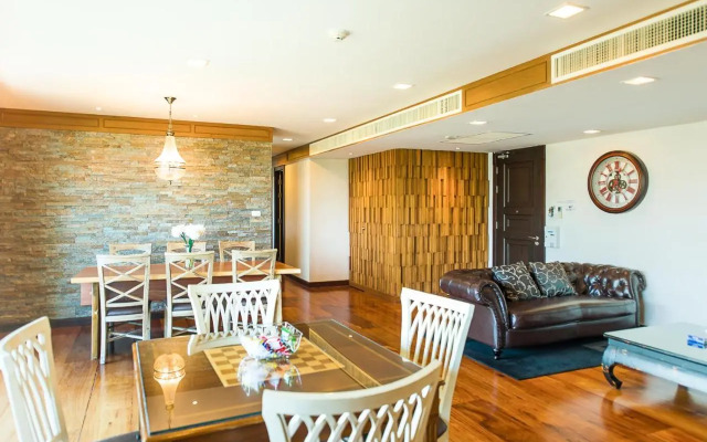 Marrakesh Huahin 4bedrooms suite with Jacuzzi 208