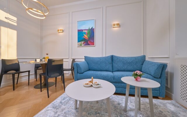 Salve Luxury Apartment by Litto