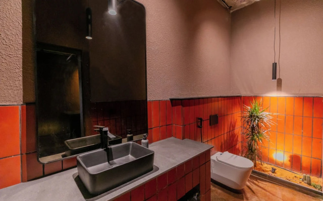 Portal Chalets With Private Pool-Al Arid