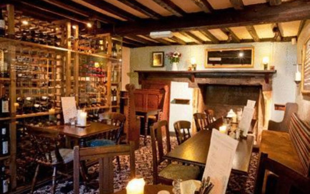 Hunters Hall Tetbury by Greene King Inns