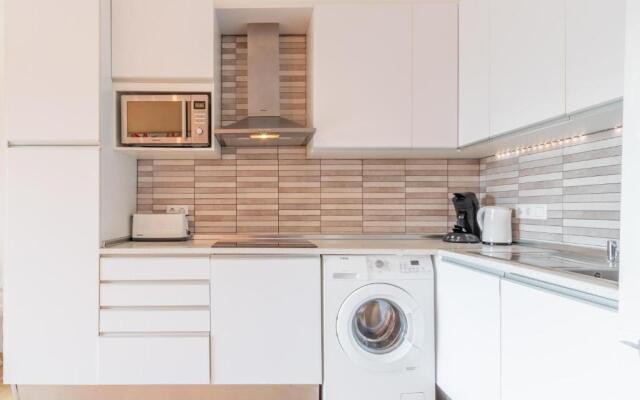 Well equipped 1 Bedroom Bungalow