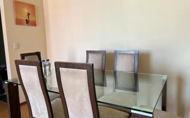 Departamento céntrico y moderno, exelente ubic.