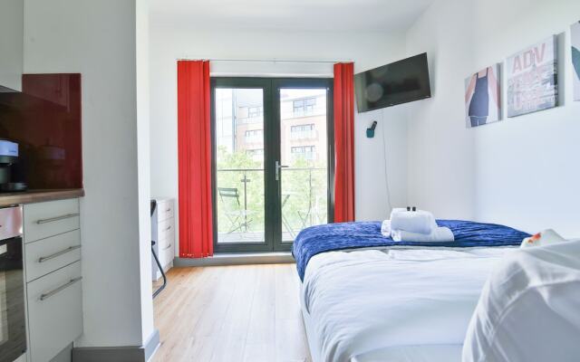 Princess Lofts Studios - Swansea City Centre