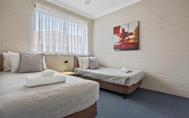 Hydra Holiday Units – Guest Rooms – Merimbula