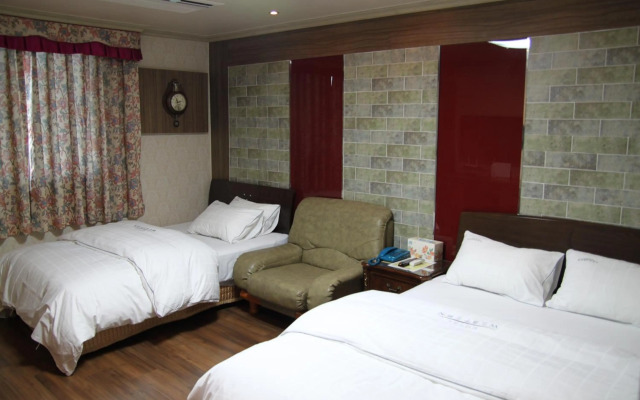 Western Hotel