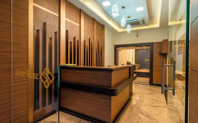 Hotel Silver Stone Varanasi