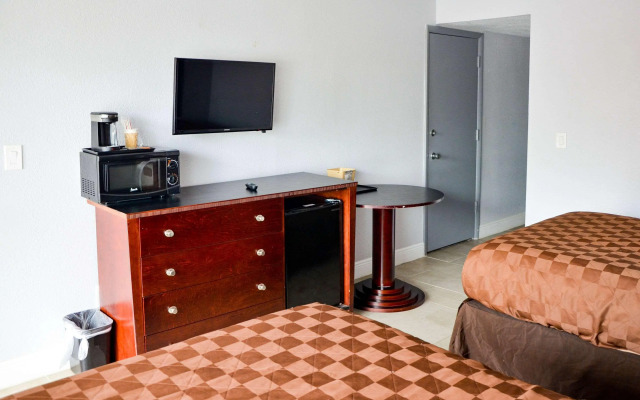 Rodeway Inn Sun City Center