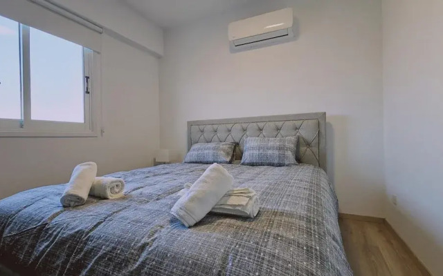104 NIC - 303 Stay Cosmo City Suite