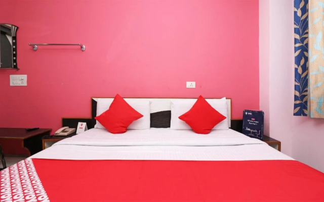 Shah Palace By OYO Rooms