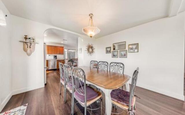 Victorian By The Sea