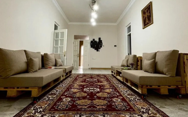 Najaryan's Family Guest House