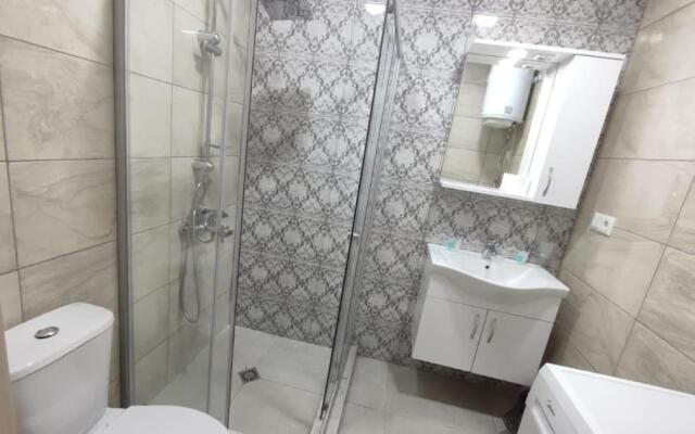 Leo Group Best Studio 11 203A Sunrise Batumi